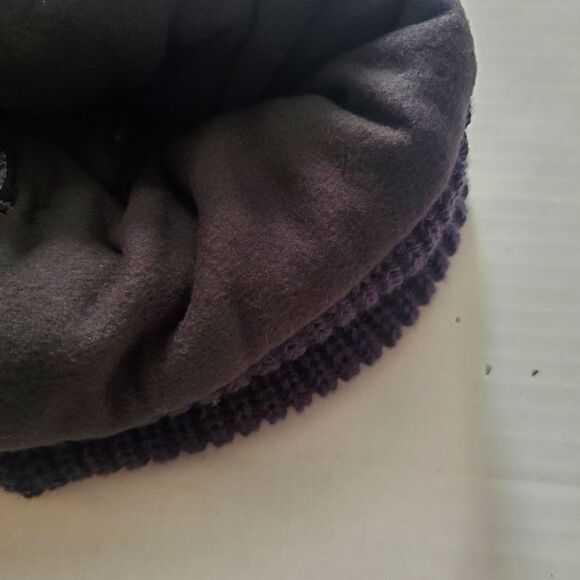 Chunky Ribbed Knit Hat one size - Picture 7 of 7